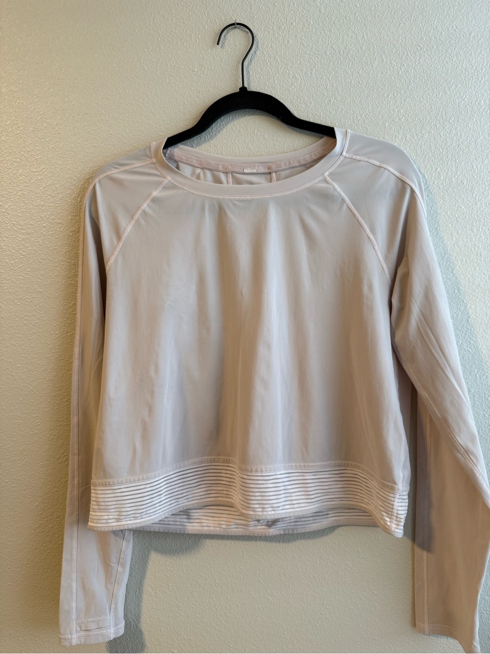 Women’s Lululemon Long-Sleeve Crew Top